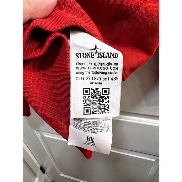Stone Island Red Crewneck - Picture 6 of 6